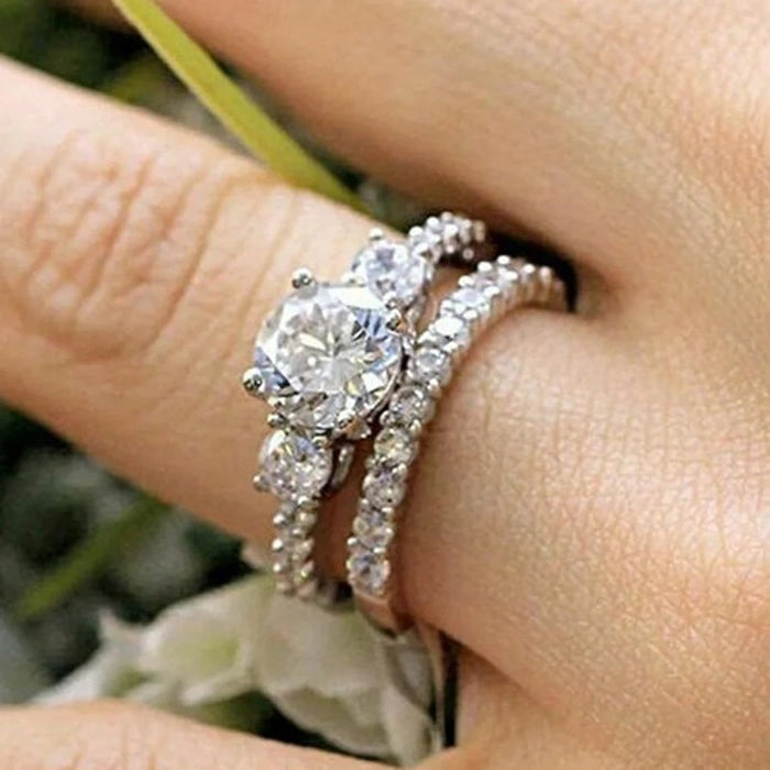 European Court Style Couple Rings Round Row Zircon Sparkling Matching Rings For Women