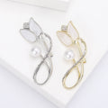 Alloy Rhinestone Shell Tulip Brooch Pin For Elegant Coats view 1