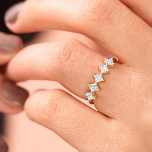 Gold Color Diamond Shape Row Zircon Heart To Heart Minimalist Luxury Ring For Women