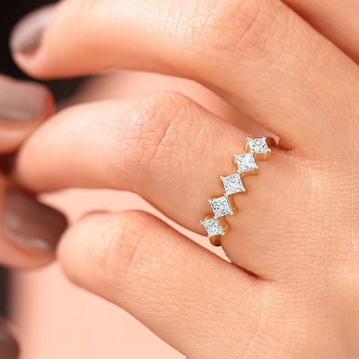 Gold Color Diamond Shape Row Zircon Heart To Heart Minimalist Luxury Ring For Women