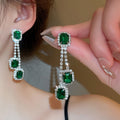 Vintage Geometric Emerald Gemstone Jewelry Set With Silver Needle Earrings And Double Layer Necklace view 3