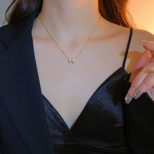 Real Gold Plated Copper Zircon Letter H Necklace Minimalist Light Luxury Clavicle Chain For Women