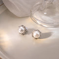 Elegant Luxury Pearl Stud Earrings With Alloy Floral Rhinestone Halo Two Way Korean Style Women's Earrings view 3