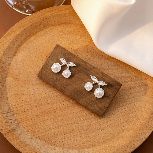 Elegant Cherry Pearl Clip On Earrings With Zircon Leaf Alloy Setting For Women Sweet No Piercing Earrings