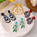 Daisy Flower Acrylic Drop Earrings For Women Contrast Color Irregular Geometric Bohemian Earrings view 1