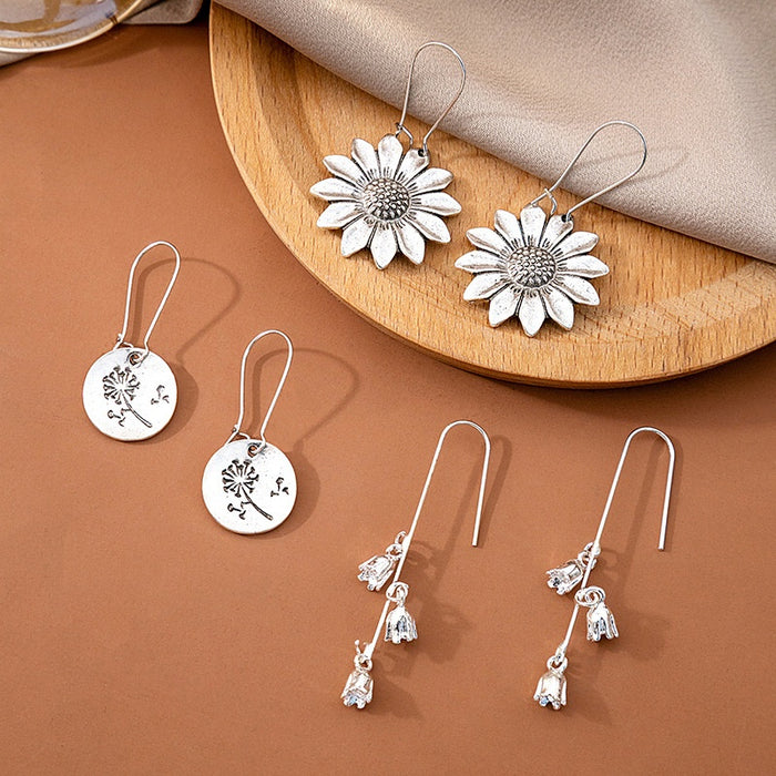 Vintage Bohemian Alloy 3D Daisy Flower Dandelion Drop Hook Vacation Style Women's Earrings