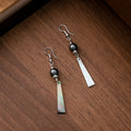 Vintage New Chinese Black Mother Of Pearl Bead Geometric Bar Alloy Hoop Drop Hanfu Qipao Earrings view 3