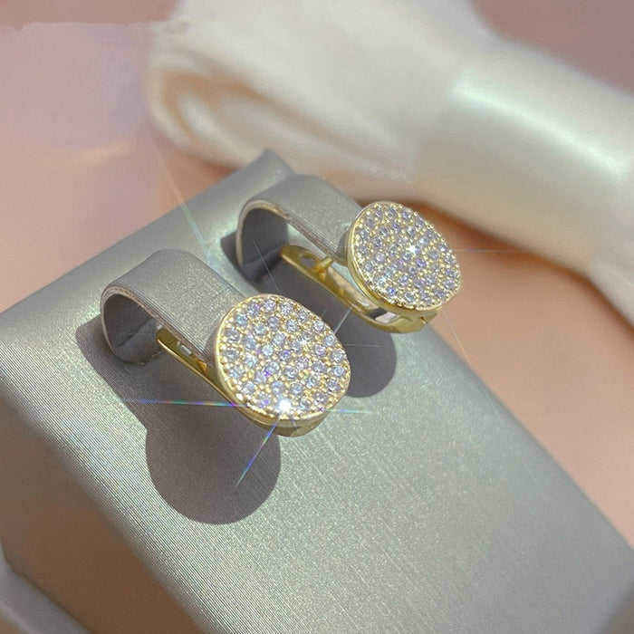 Korean European Round Pave Ear Cuffs For Women, Exaggerated Autumn Winter Fashion Earrings