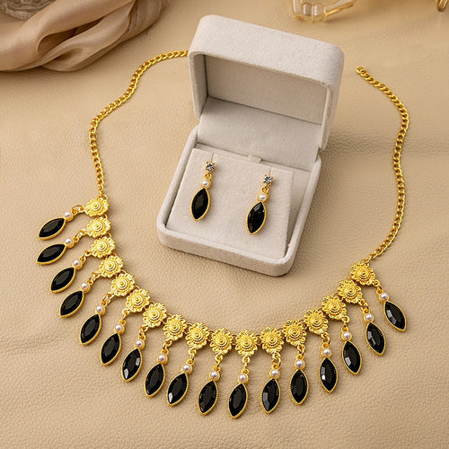 Vintage Luxury Alloy Rhinestone Teardrop Necklace Set For Women Banquet Dress Geometric Dangle Earrings