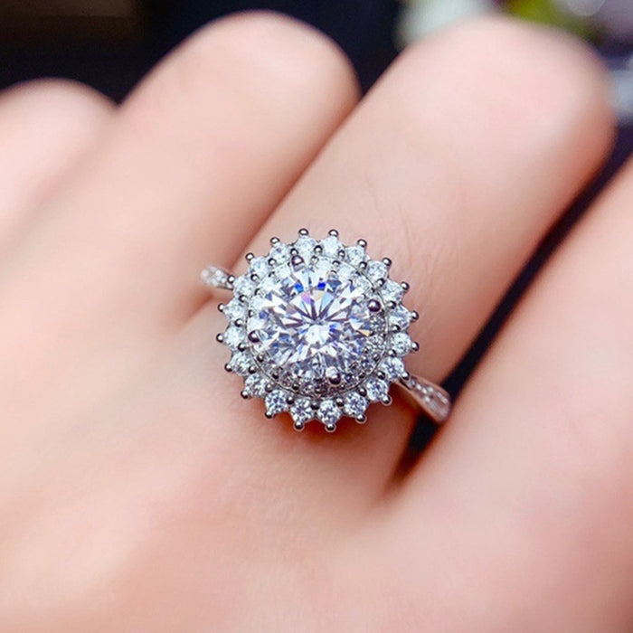 Luxury Sunflower Round Ring For Women, Elegant Statement Rotating Finger Ring Jewelry
