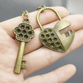 Zinc Alloy Lock And Key Keychain Couple Gift Key Ring view 3