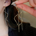 Minimalist Copper Twisted Geometric Line Earrings Solid Color Korean Chic Ear Threader view 1