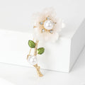 Alloy Pearl Rhinestone Daisy Brooch Pin For Coats And Cardigans view 4