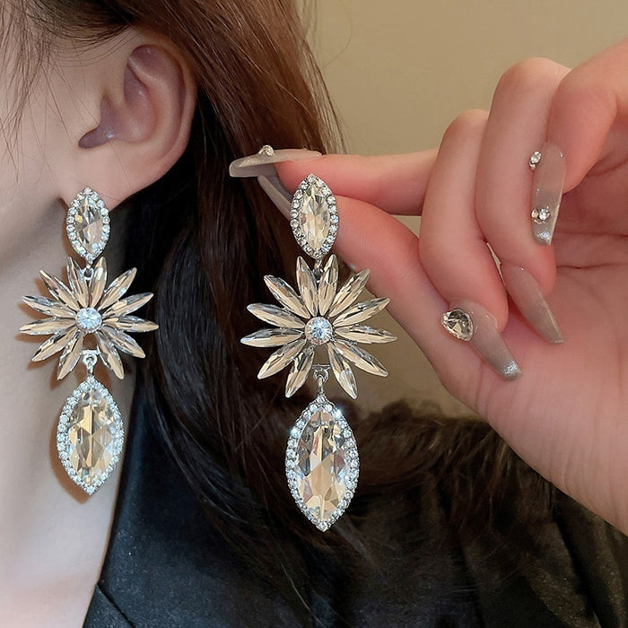 Alloy Rhinestone Flower Teardrop Long Drop Earrings, European American Elegant Fashion Jewelry