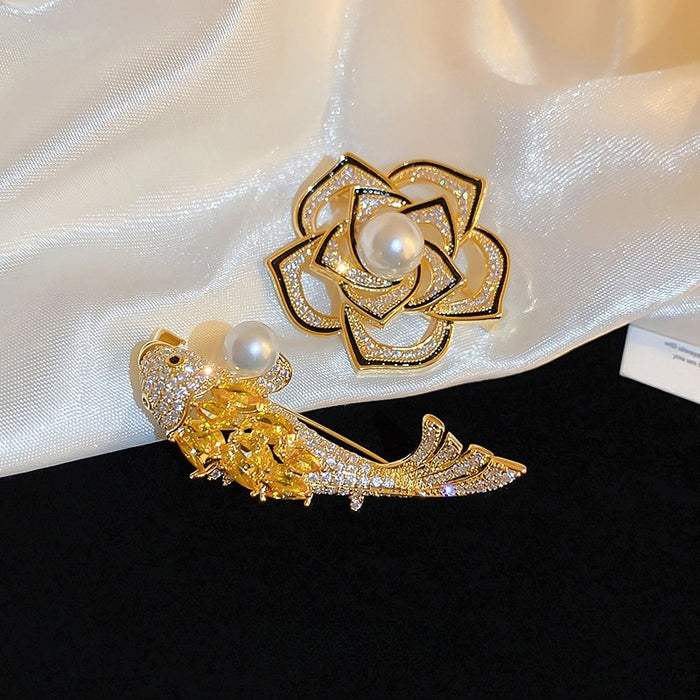 Gold Plated Copper Zircon Hollow Camellia Pearl Brooch For Women Creative Luxury Fashion Pin