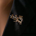 European American Christmas Reindeer Brooch With Rhinestones Luxury Clothing Accessory Pin view 4