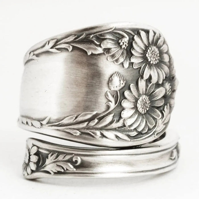 Dark Vintage Daisy Flower Open Ring For Women, Statement Adjustable Floral Fashion Finger Jewelry