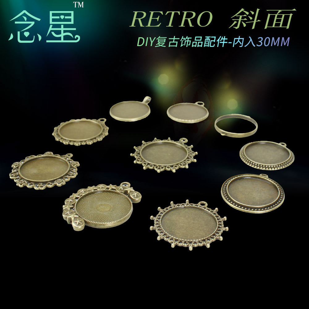 30mm Vintage Round Bezel Setting Pendant Base