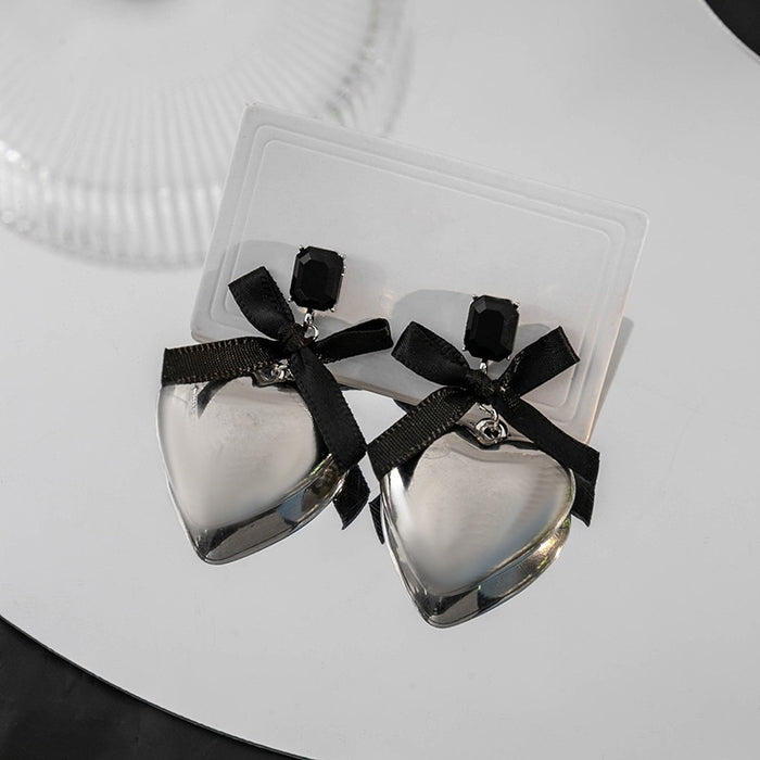 Elegant Black Bowknot Smoky Crystal Heart Drop Alloy Silver Needle Statement Dangle Earrings
