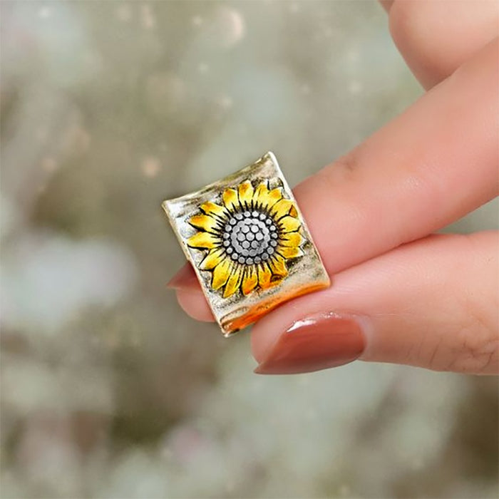 Vintage Wide Band Ring With Sunflower Pattern, Unisex Couple Creative Statement Jewelry
