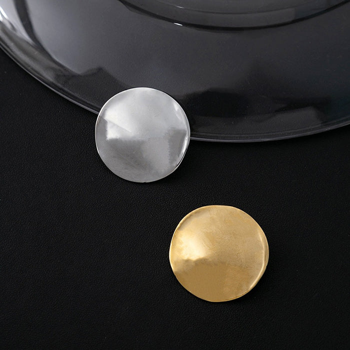 European American Statement Metal Geometric Round Brooch Minimalist Clothing Accessory