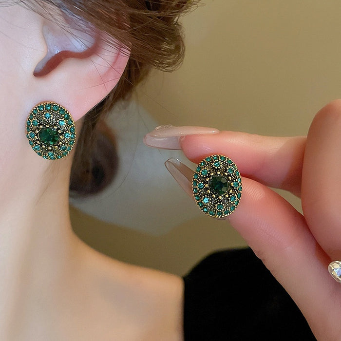 Vintage Court Style Alloy Emerald Rhinestone Oval Geometric Stud Earrings For Women