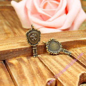 29x14mm Vintage Vanity Mirror Alloy Charm Pendant