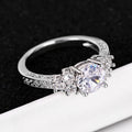 European Luxury Women's Wedding Ring, Hot Selling Fashion Jewelry Statement Bridal Finger Ring view 3