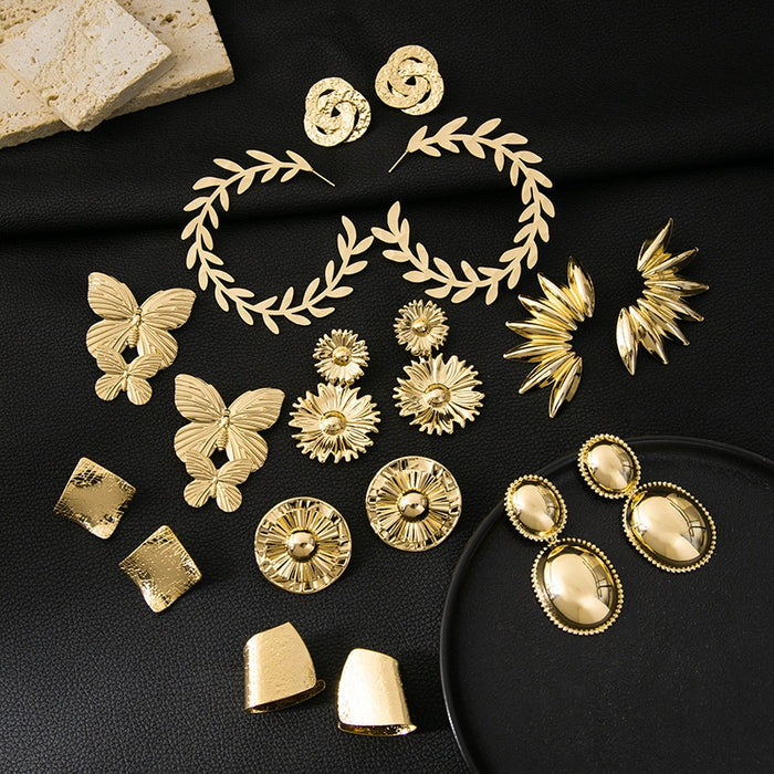 European Vintage Irregular Circle Stud Earrings With Metal Leaf Butterfly Geometric Square Design