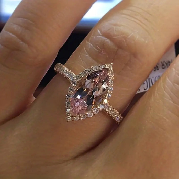 Fashion Women Zircon Ring With Pink Marquise Stone European American Engagement Party Jewelry