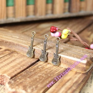 24x8mm Vintage Mini Guitar Charm Pendant