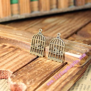 Vintage Lace Birdcage Alloy Charm Pendant 26x16mm