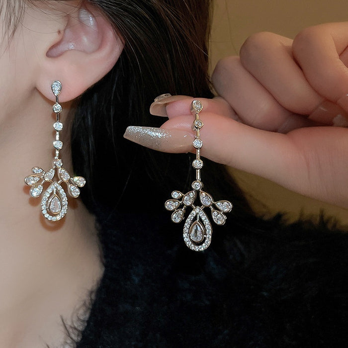 Light Luxury Zircon Teardrop Tassel Drop Earrings With Silver Needle Posts For Women