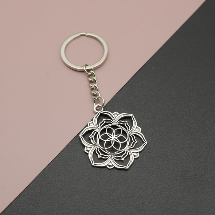 Metal Lotus Flower Keychain Elegant Key Ring Gift