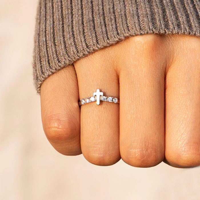 Designer Cubic Zirconia Row Ring For Women, Niche Stackable Pinky Ring With Pave Stones