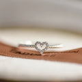 Elegant Minimalist Hollow Heart Ring Korean Style Thin Band Pinky Ring For Women view 3