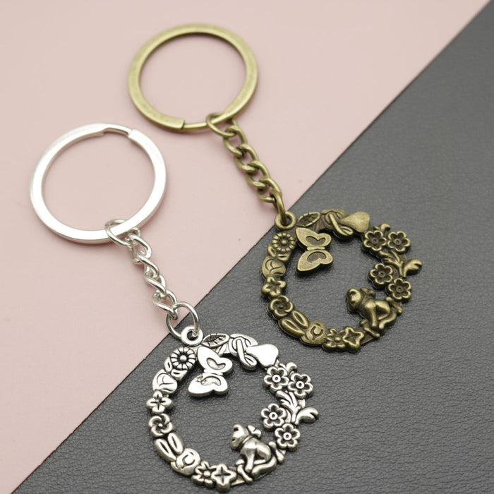 Metal Floral Wreath Keychain Minimalist Bag Charm Gift