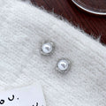 Vintage Hepburn Style Square Textured Alloy Studs With Black White Faux Pearl Geometric Luxury Earrings view 4