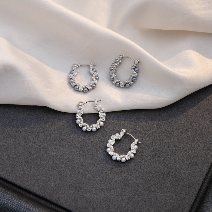 Elegant Korean Silver Alloy U-Shaped Hoop Pearl And Rhinestone Lightweight Luxury Women's Earrings