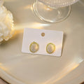 Vintage Geometric Oval Pearl Studs With Alloy Rhinestone Trim Elegant Light Luxury Women's Earrings view 2