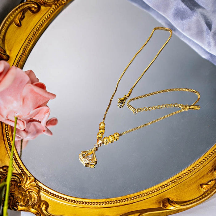 Elegant Versatile Ginkgo Leaf Necklace, Luxury Niche Rhinestone Collarbone Chain Accessory