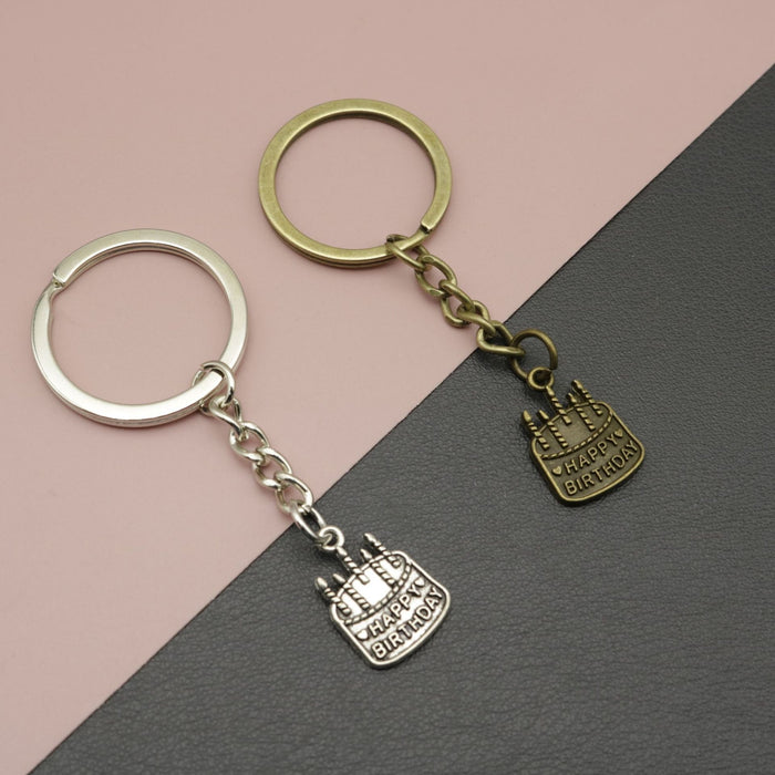 Metal Cake Keychain Bag Charm for Keys and Gifts