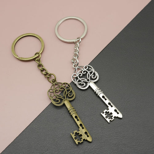 Metal Hollow Floral Keychain Key Ring Bag Charm Gift