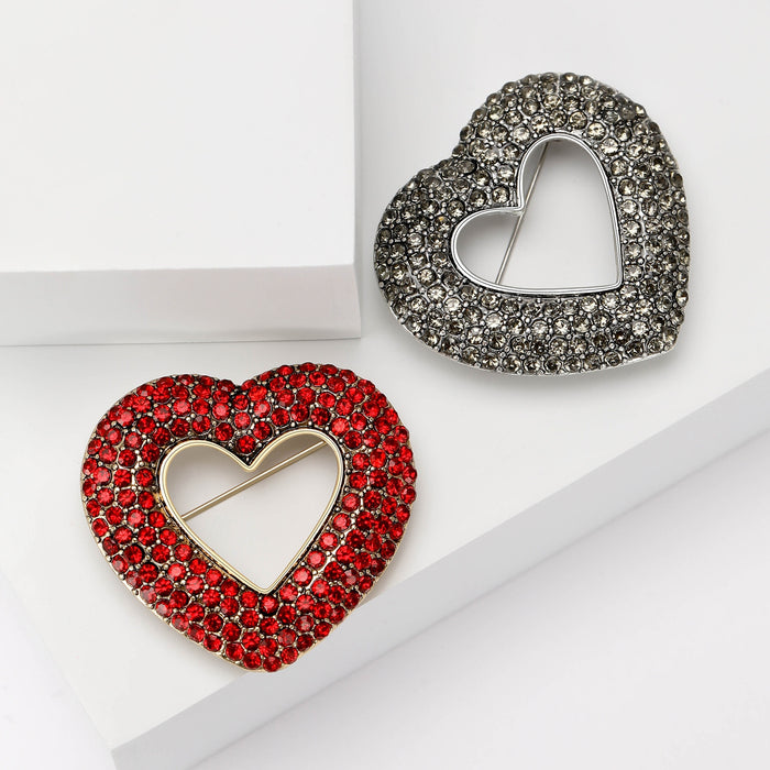 Vintage Alloy Heart Brooch Elegant Lapel Pin For Women's Clothing