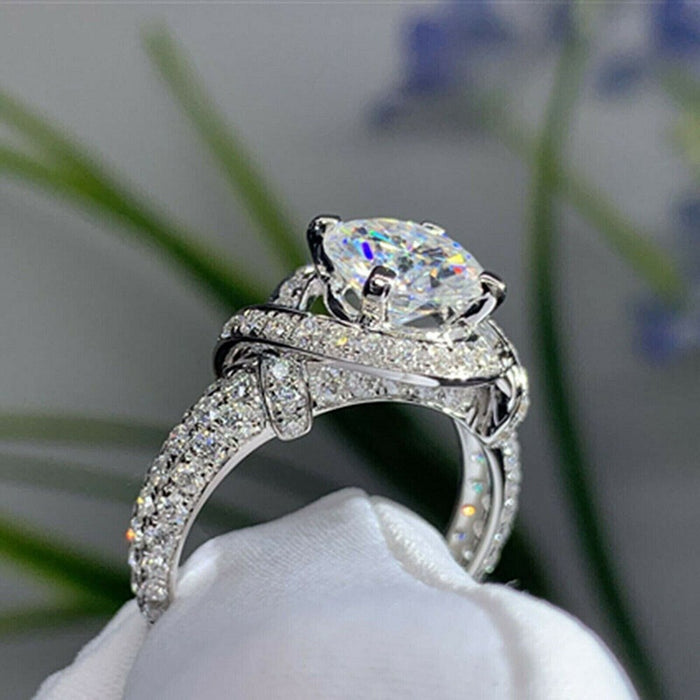 European Style Twisted Ring With Full Rhinestone Vintage Floral Tower Simulated Wedding Ring