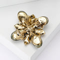 Eco Friendly Alloy Alice Style Brooch Pin For Dress Decoration view 3