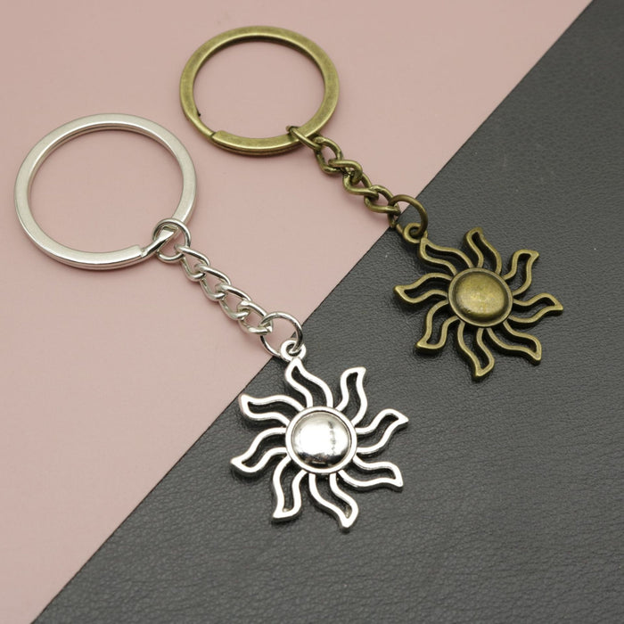 Metal Minimal Sun Keychain Bag Charm Gift For Daily Use