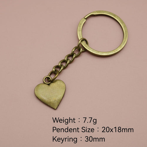 Zinc Alloy Engraved 3D Heart Keychain Romantic Gift