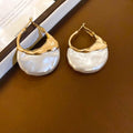 French Vintage Alloy Geometric Ring Pearl Drop Earrings With Pleated Bag Design For Women view 4