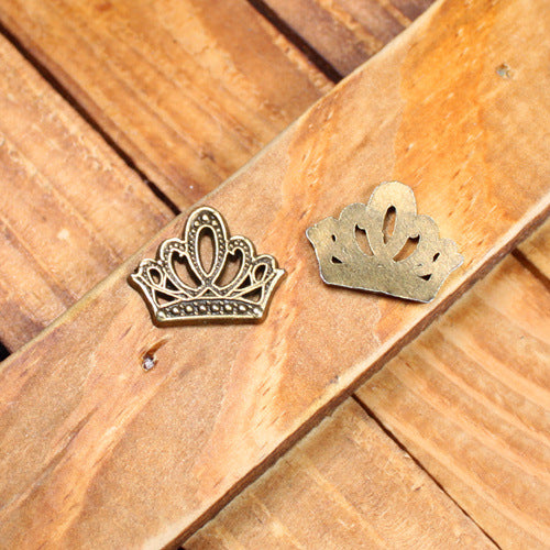 18x14mm Crown Alloy Charm Pendant for Jewelry or Phone Decoration